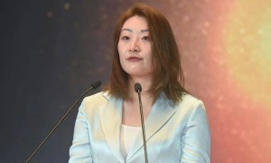 专访宗馥莉：我不会因为风波改变方向